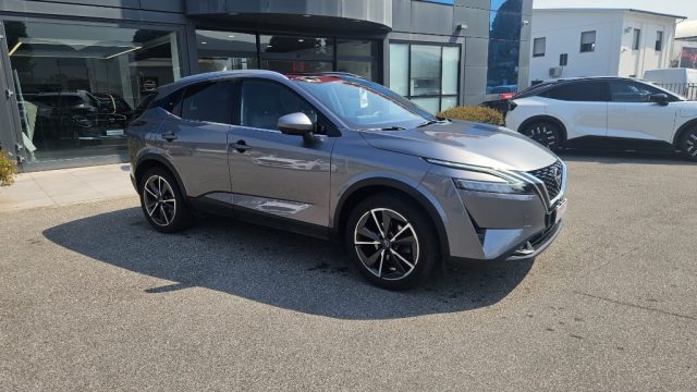 Nissan Qashqai MHEV 140 CV Tekna - foto 2 di 4