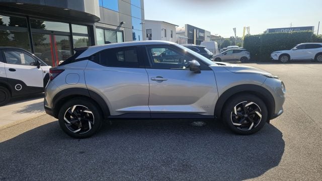 Nissan Juke 1.6 HEV N-Connecta - foto 3 di 4