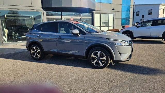 Nissan Qashqai MHEV 140 CV N-Connecta - foto 2 di 4