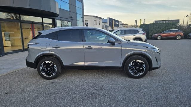 Nissan Qashqai MHEV 140 CV N-Connecta - foto 3 di 4