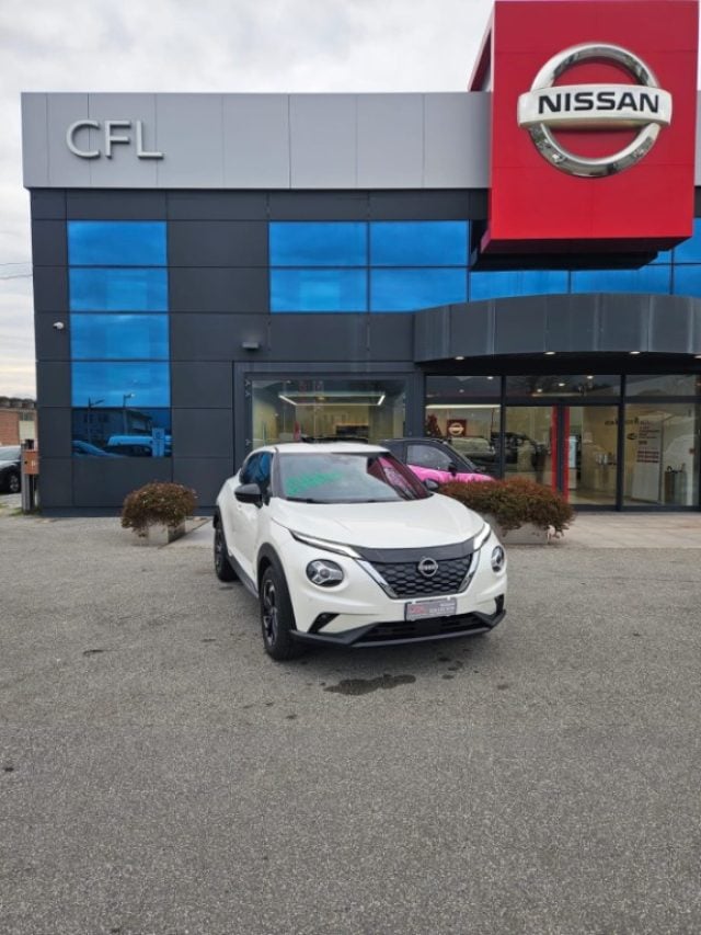 Nissan Juke 1.6 HEV N-Connecta, del 2023, 54.076 km, in vendita a Pontetetto (LU)