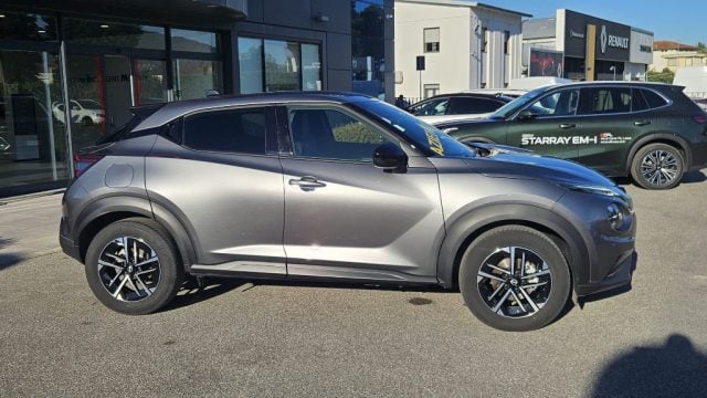 Nissan Juke 1.0 DIG-T 114 CV N-Connecta - foto 3 di 4