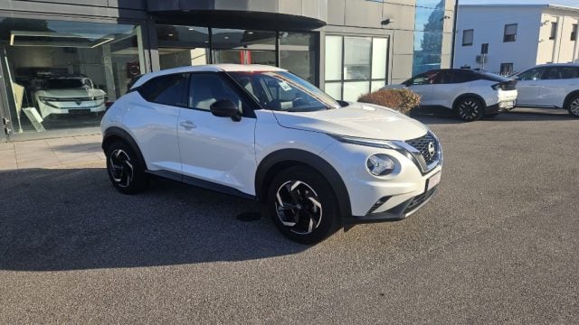Nissan Juke 1.0 DIG-T 114 CV N-Connecta - foto 2 di 4