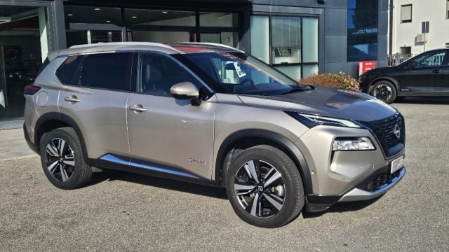 Nissan X-Trail e-Power 2WD 5 posti Tekna - foto 2 di 4