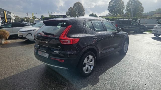 Volvo XC40 T4 Geartronic Momentum - foto 4 di 4