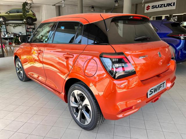 Suzuki Swift 1.2 Top Hybrid - foto 3 di 4