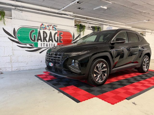 Hyundai TUCSON UNICOPROPRIETARIO - IVA ESPOSTA - NO FUMATORI usato a TREVIOLO