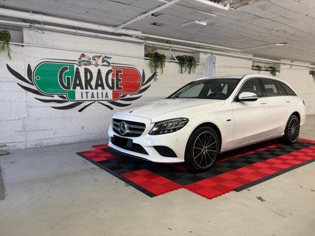 Mercedes-Benz C 300 AMMIRAGLIA - AUTO DI CLASSE - PARI NUOVO, del 2021, 86.400 km, in vendita a Treviolo (BG)