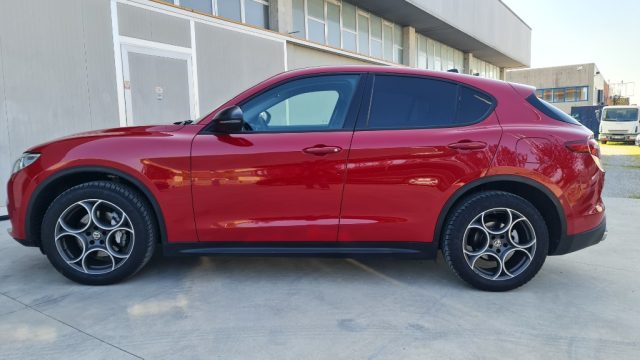 Alfa Romeo Stelvio 2.2 Td 190 CV AT8 Q4Sport-Tech - foto 4 di 4