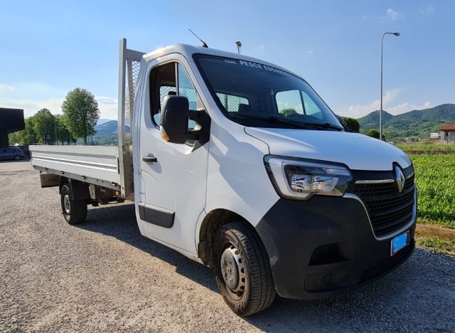 Renault Master T35 2.3 dCi 180 PL Cabinato Energy Ice usato a MASER