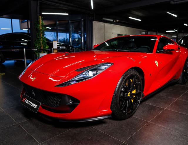 Ferrari 812 Superfast - foto 2 di 4
