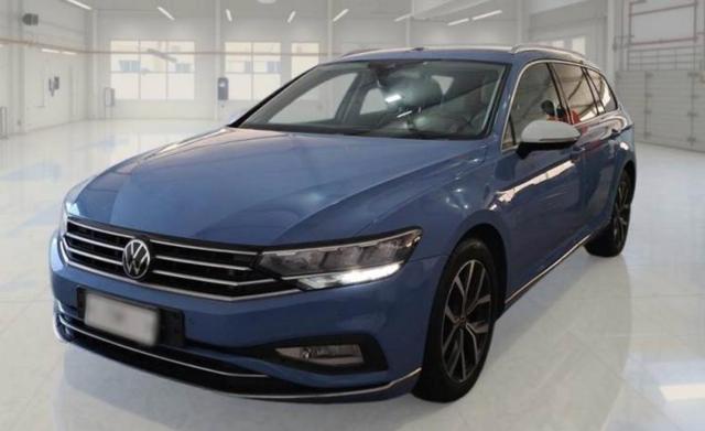 Volkswagen Passat Variant 2.0 TDI SCR 200 CV 4MOTION DSG Executive usato a MASER