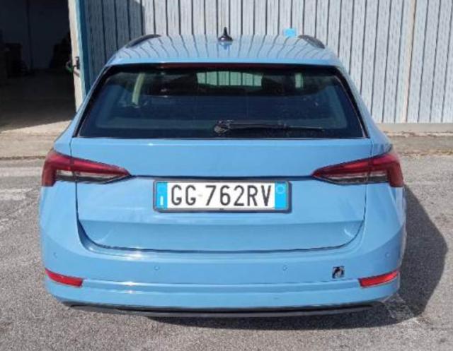 Skoda Octavia 2.0 TDI EVO SCR 150 CV Wagon Executive - foto 2 di 4
