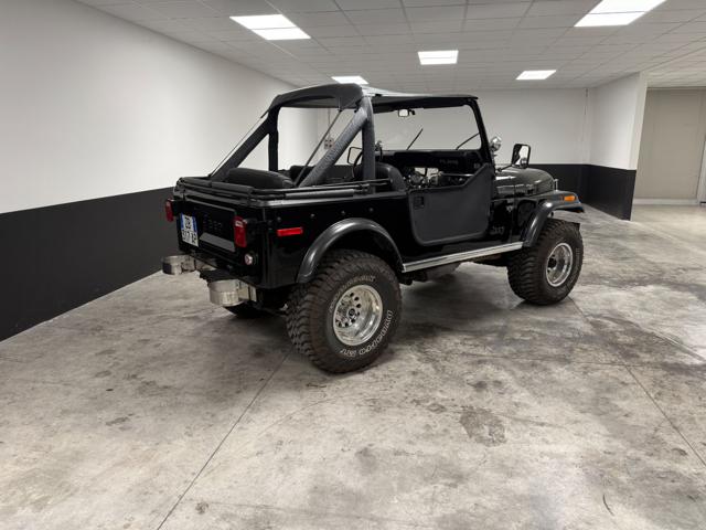 Jeep CJ-7 v8 - foto 3 di 4