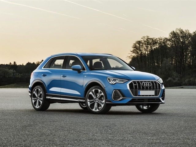 Audi Q3 45 TFSI quattro S tronic S line edition, del 2024, 2.900 km, in vendita a Palermo (PA)