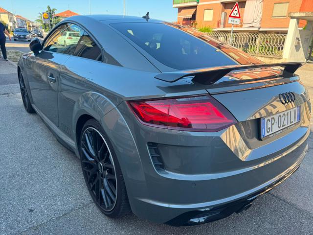 Audi TT Coupé 40 TFSI S tronic - foto 4 di 4