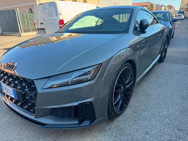 Audi TT Coupé 40 TFSI S tronic - foto 2 di 4