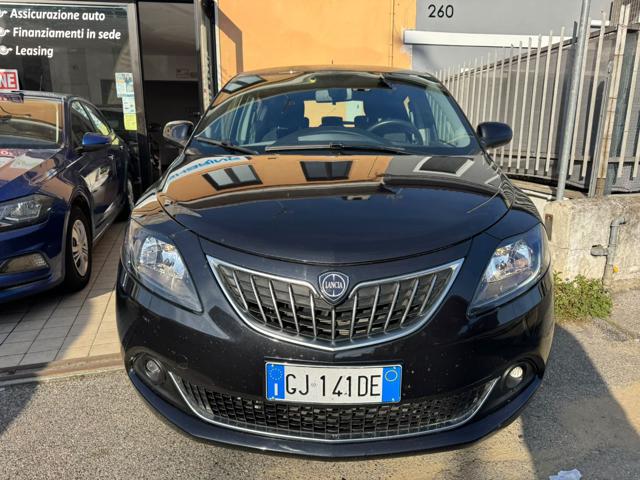 Lancia Ypsilon 1.0 FireFly 5 porte S&S Hybrid Ecochic Gold, del 2022, 67.000 km, in vendita a Asti (AT)