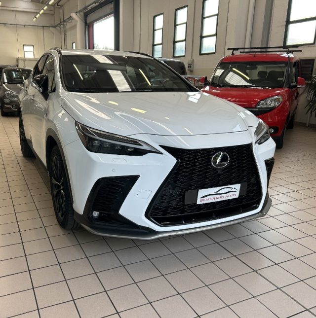 Lexus NX 450h+ Plug-in 4WD F-Sport - foto 2 di 4