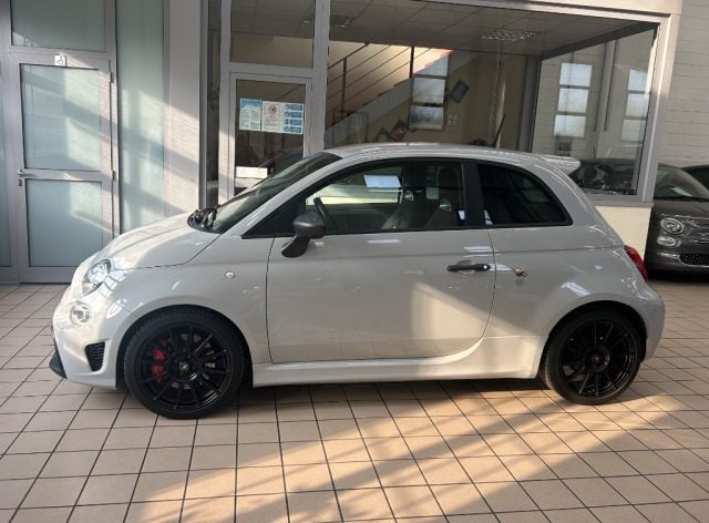 Abarth 595 Competizione 1.4 Turbo T-Jet 180 CV Competizione - foto 3 di 4