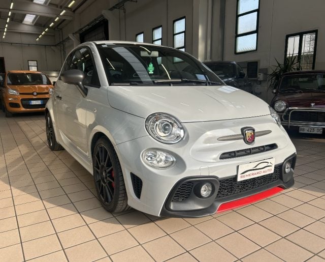 Abarth 595 Competizione 1.4 Turbo T-Jet 180 CV Competizione - foto 2 di 4