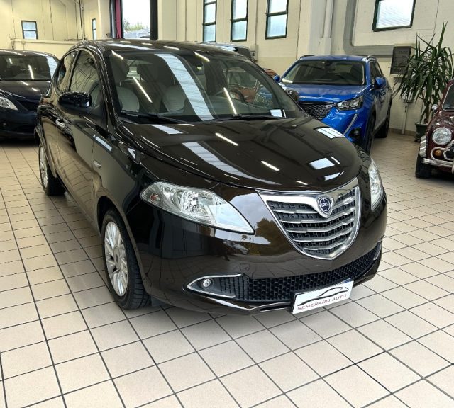 Lancia Ypsilon 1.2 69 CV 5 porte Gold - foto 2 di 4