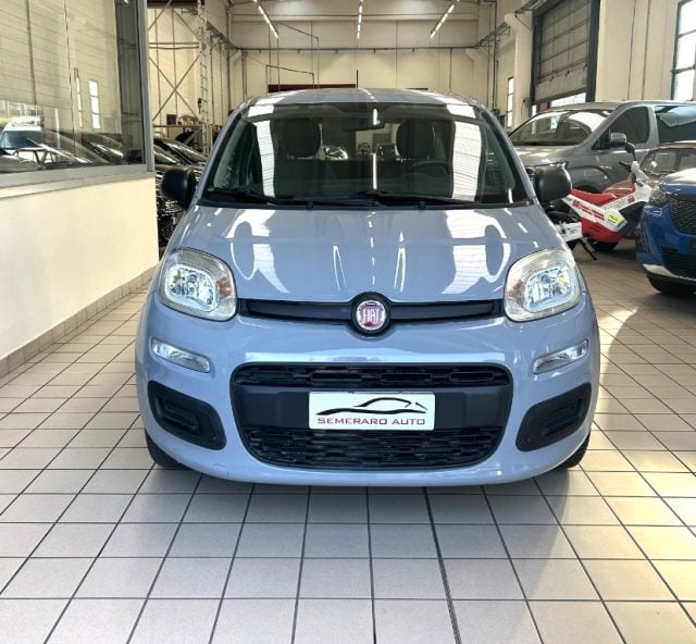 Fiat Panda 1.0 FireFly Hybrid, del 2021, 24.800 km, in vendita a Cormano (MI)