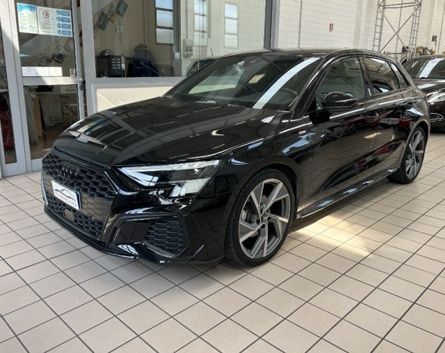 Audi A3 Sportback SPB 35 TDI S line edition - foto 3 di 4
