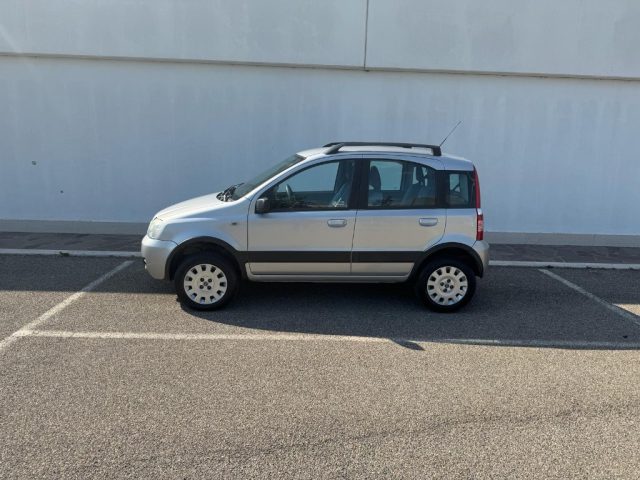 Fiat Panda 1.3 MJT 16V 4x4 - foto 3 di 4