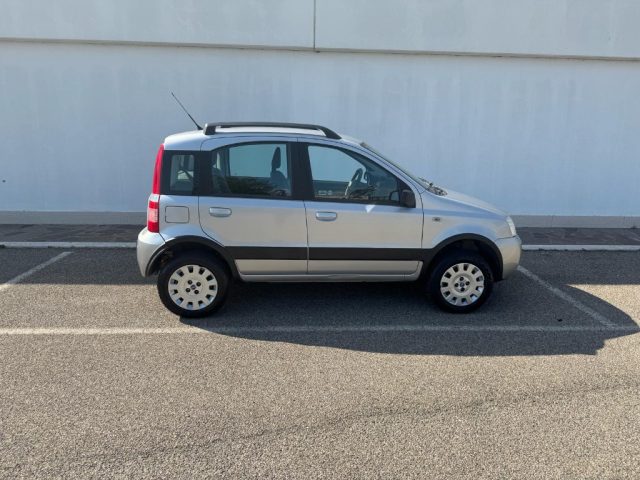 Fiat Panda 1.3 MJT 16V 4x4 - foto 4 di 4