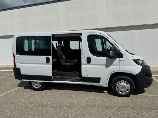 Fiat Ducato 30 2.2 Mjt 140CV PC-TN Combi - foto 4 di 4