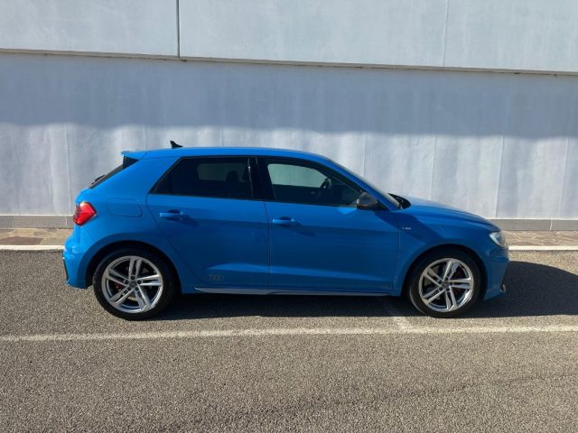 Audi A1 SPB 40 TFSI S tronic S line edition - foto 4 di 4