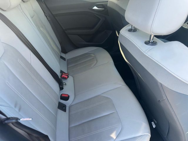 Audi A1 SPB 40 TFSI S tronic S line edition, del 2019, 87.000 km, in vendita a Viterbo (VT)