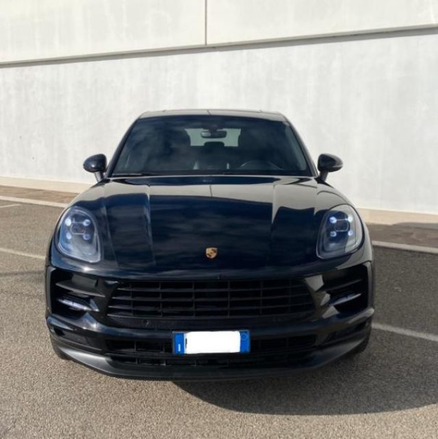 Porsche Macan 2 - foto 2 di 4
