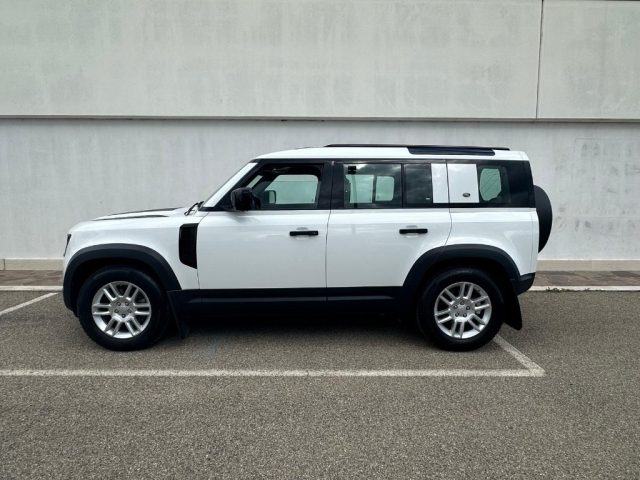 Land Rover Defender 110 2.0 SD4 240CV AWD Auto - foto 4 di 4