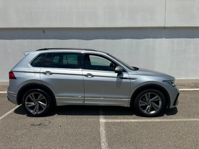 Volkswagen Tiguan 2.0 TDI 150 CV SCR DSG R-Line - foto 4 di 4