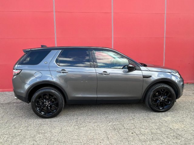 Land Rover Discovery Sport 2.0 TD4 150 CV - foto 4 di 4