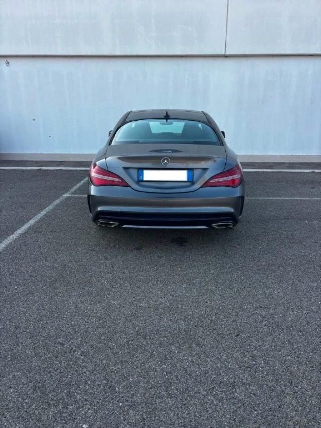 Mercedes-Benz CLA 200 d - foto 2 di 4
