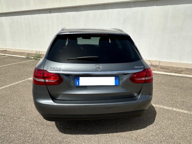 Mercedes-Benz C 220 d S.W. 4Matic Auto - foto 3 di 4
