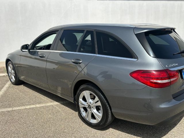 Mercedes-Benz C 220 d S.W. 4Matic Auto - foto 4 di 4
