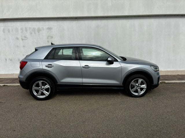 Audi Q2 30 TDI - foto 3 di 4