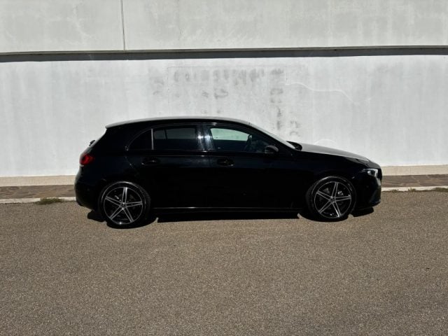 Mercedes-Benz A 180 d Automatic - foto 3 di 4