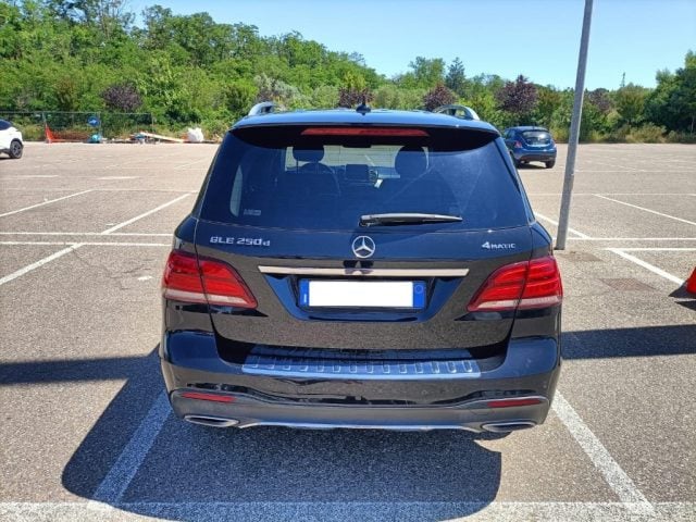 Mercedes-Benz GLE 250 d 4Matic Premium - foto 2 di 4