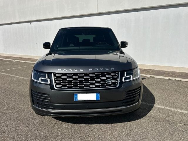 Land Rover Range Rover 3.0 SDV6 Autobiography, del 2019, 213.000 km, in vendita a Viterbo (VT)