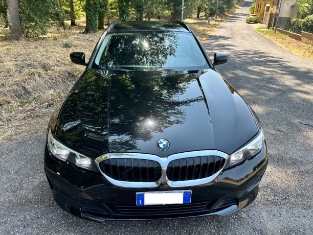 BMW 320 d 48V, del 2021, 145.000 km, in vendita a Viterbo (VT)
