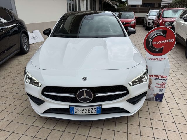 Mercedes-Benz CLA 200 Shooting Brake d Premium Edition usato a CESA
