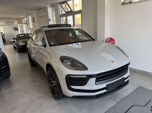 Porsche Macan 2.0 265cv pdk - foto 2 di 4