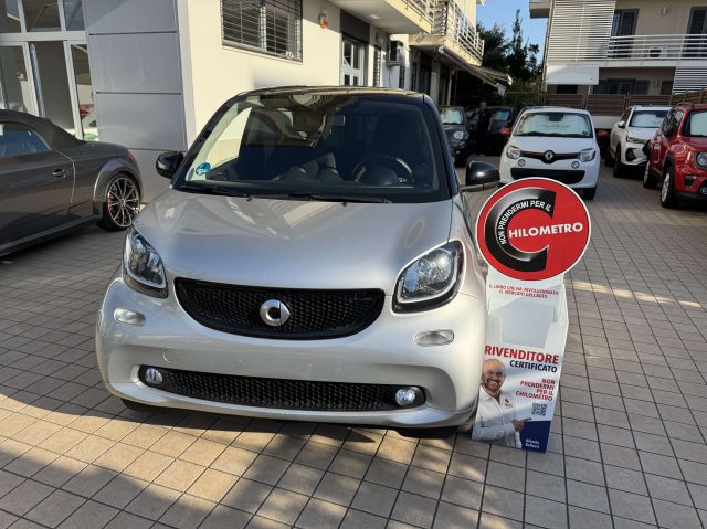 smart forTwo 1.0 Passion 71cv NAVI FARI LED usato a CESA