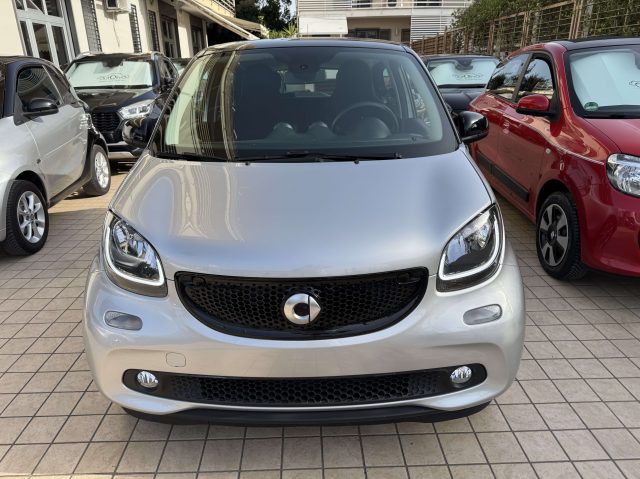 smart forFour 1.0 Passion 71cv twinamic - foto 3 di 4