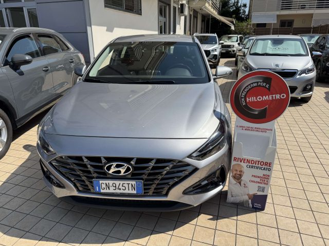 Hyundai i30 1.0 t-gdi 48V Prime 120cv usato a CESA